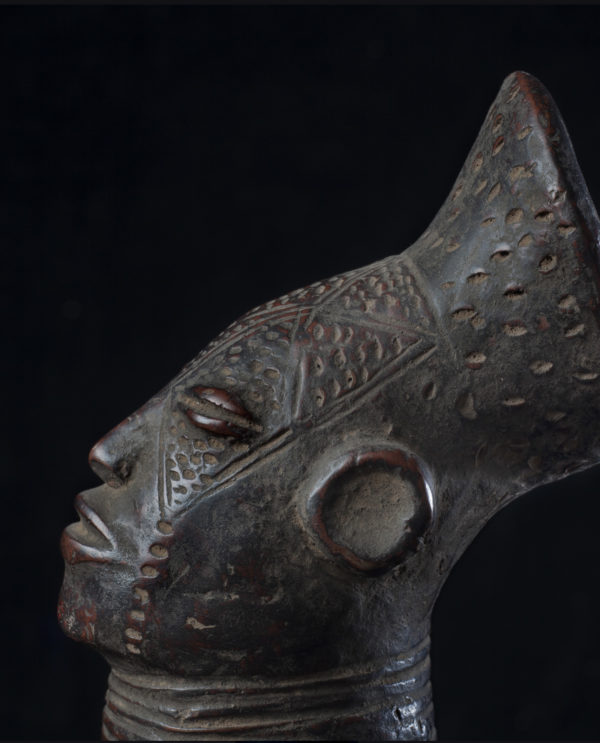 Contenitore brocca in terracotta R.D.C. Mangbetu P0048 - Art Primitivo e contemporaneo - gallery Arts - arte primitiva africa - tribal art - shop - spoleto umbria