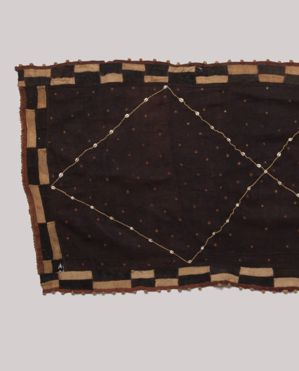 Tessuto Ntshak R.D.C. Bakuba P0053 gonne cerimoniali del popolo regale dei Bakuba - Art Primitivo e contemporaneo - gallery Arts - arte primitiva africa - tribal art - shop - spoleto umbria